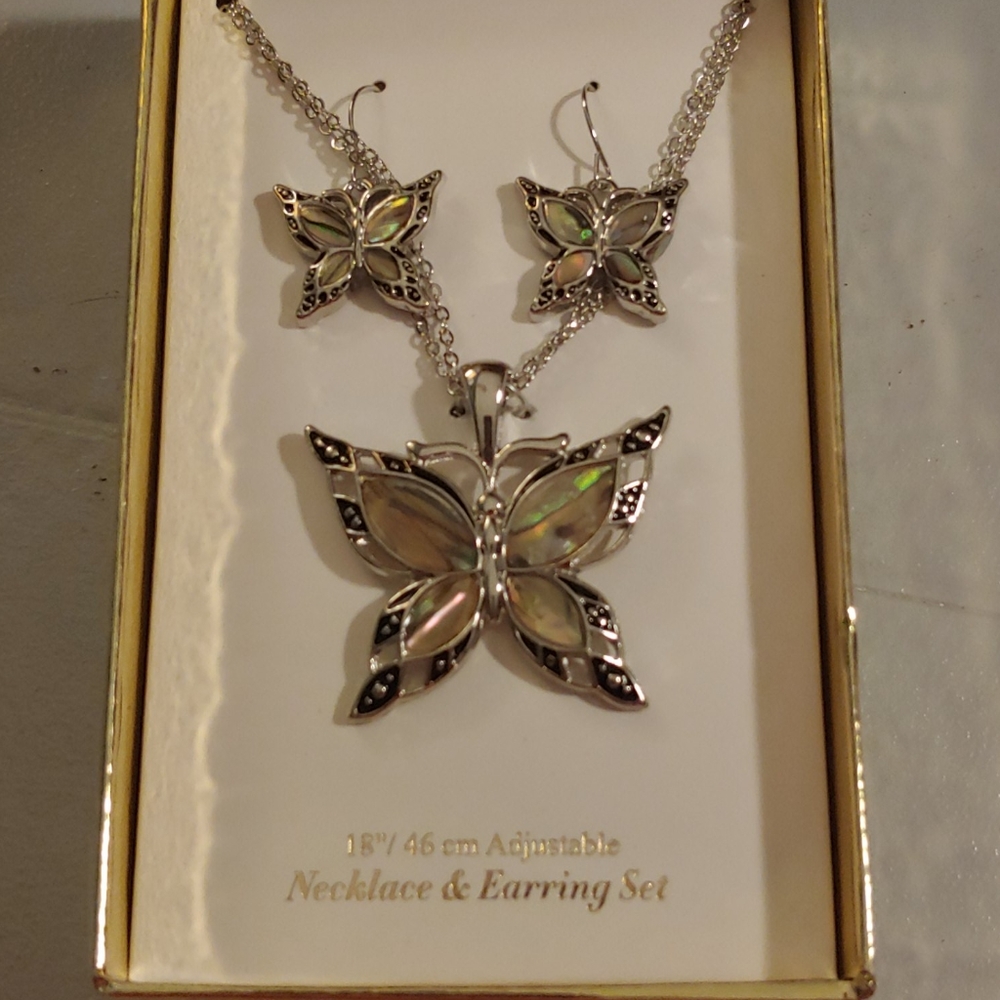 Jewelry set
